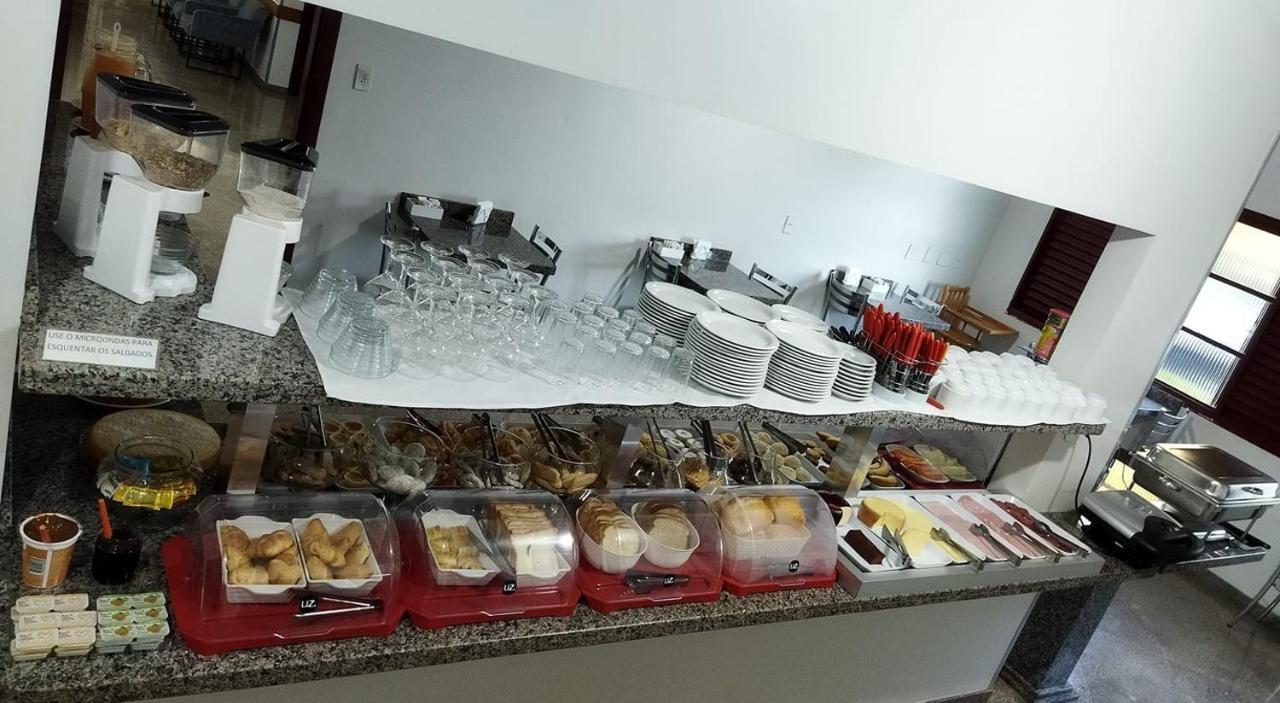 Giroto Hotel Realeza Kültér fotó