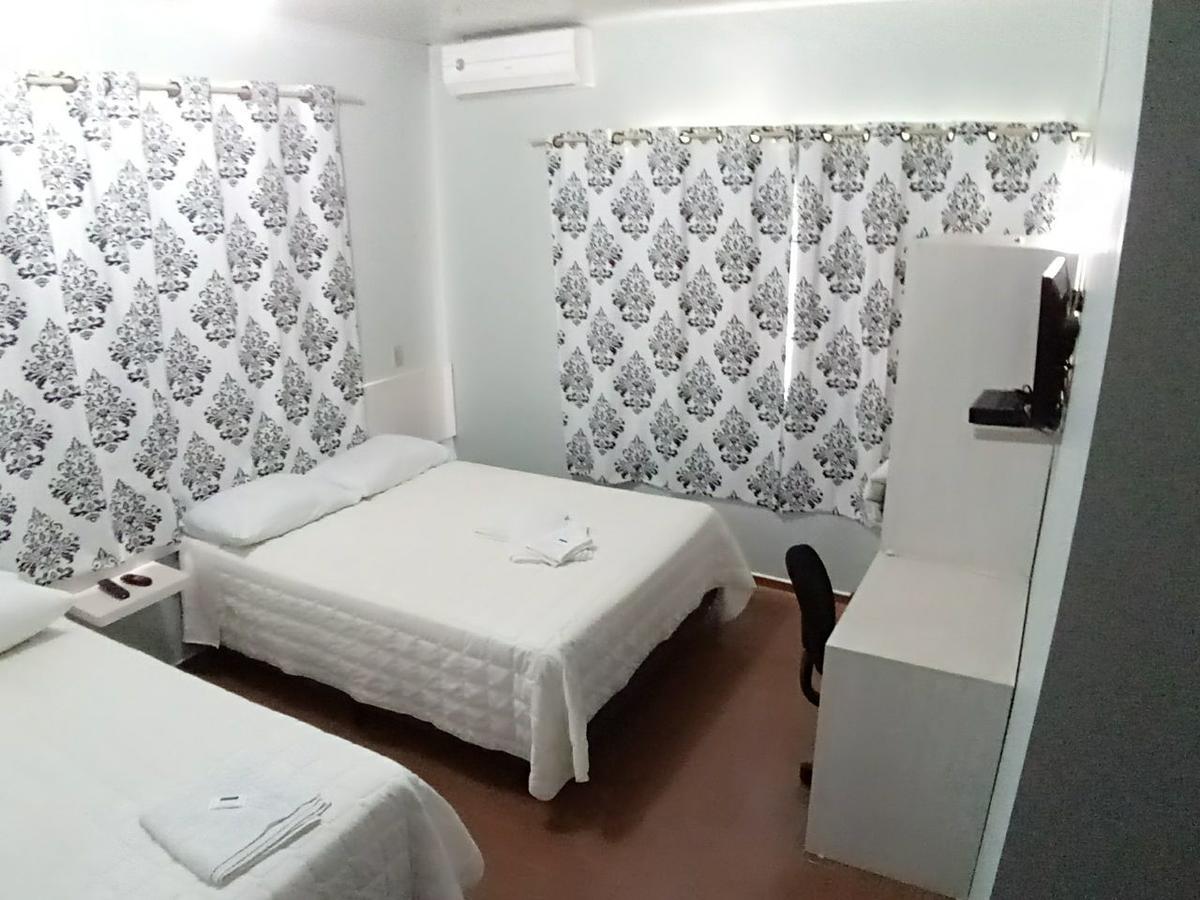 Giroto Hotel Realeza Kültér fotó