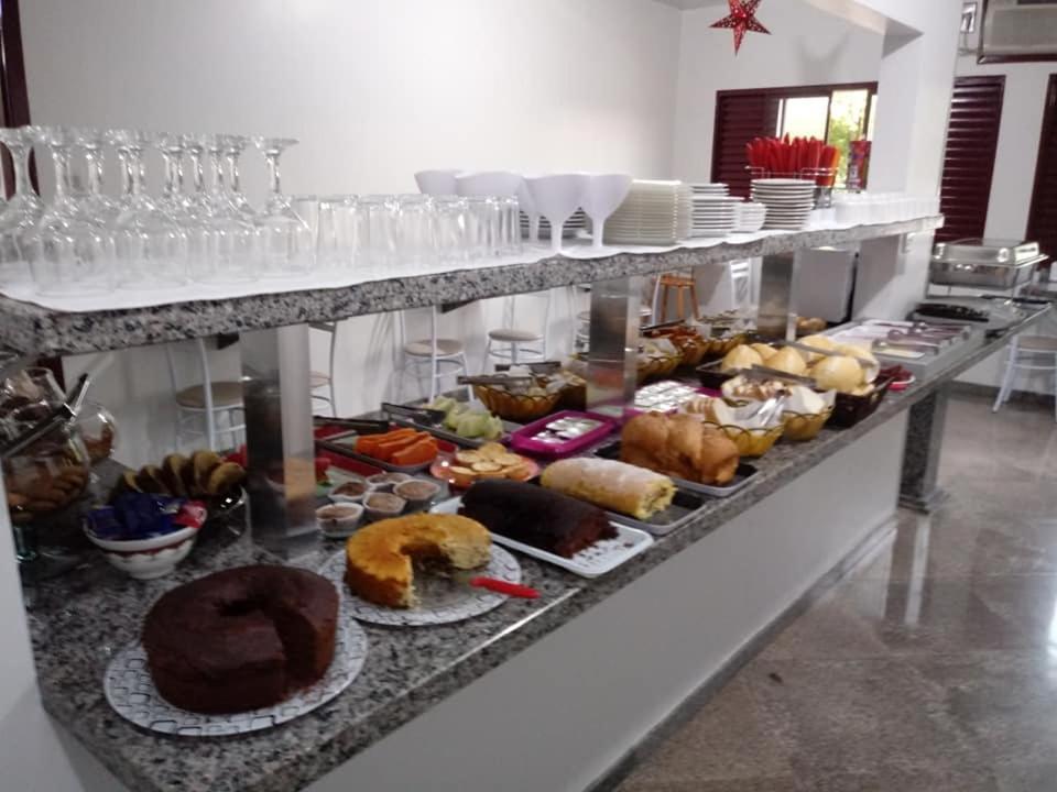 Giroto Hotel Realeza Kültér fotó